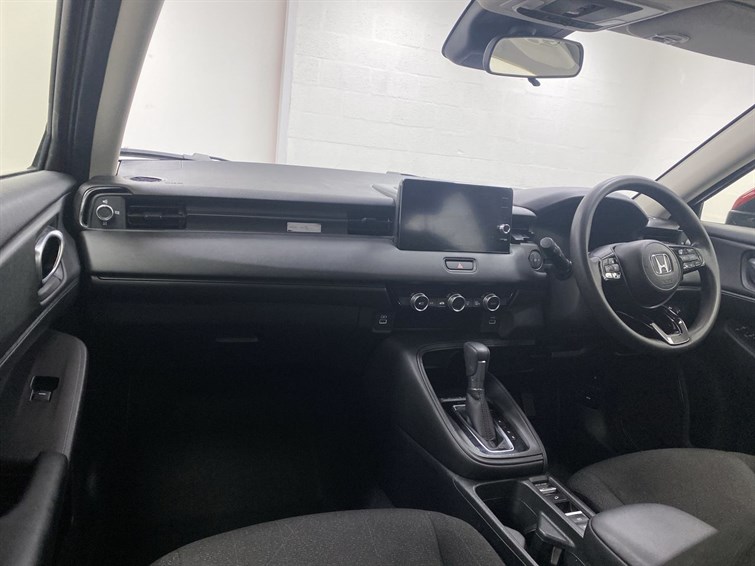 Used Honda HR-V 2022 for sale - 77210456: Photo 2