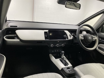 Used Honda Jazz 2023 for sale - 78081400: Photo