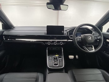 Used Honda CR-V 2025 for sale - 77210550: Photo