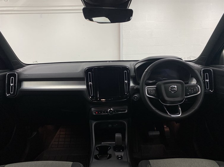 Used Volvo XC40 2022 for sale - 77210592: Photo 4