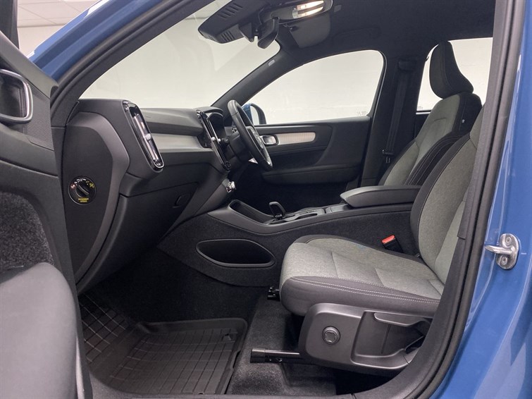 Used Volvo XC40 2022 for sale - 77210592: Photo 54