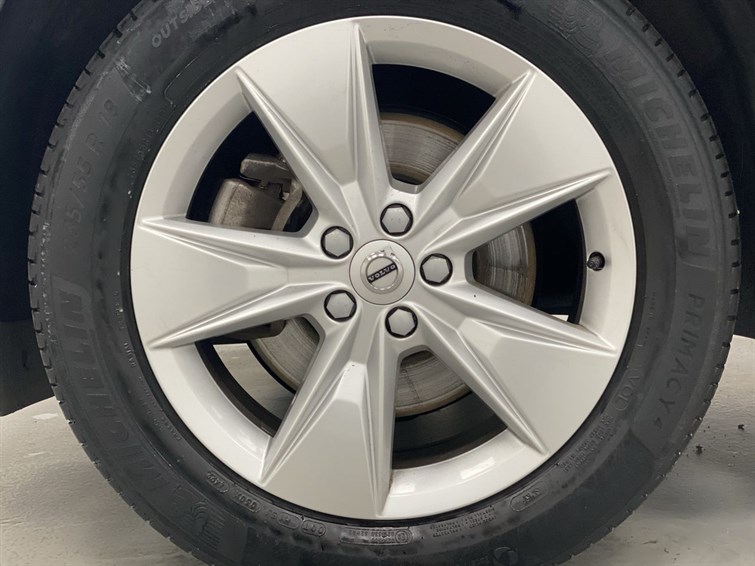 Used Volvo XC40 2022 for sale - 77210592: Photo 9