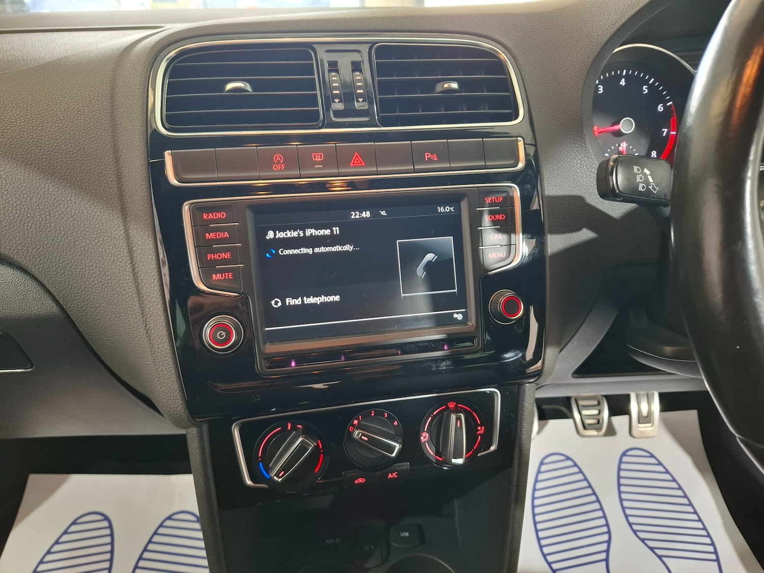 Used Volkswagen Polo 2016 for sale - 76185939: Photo 10