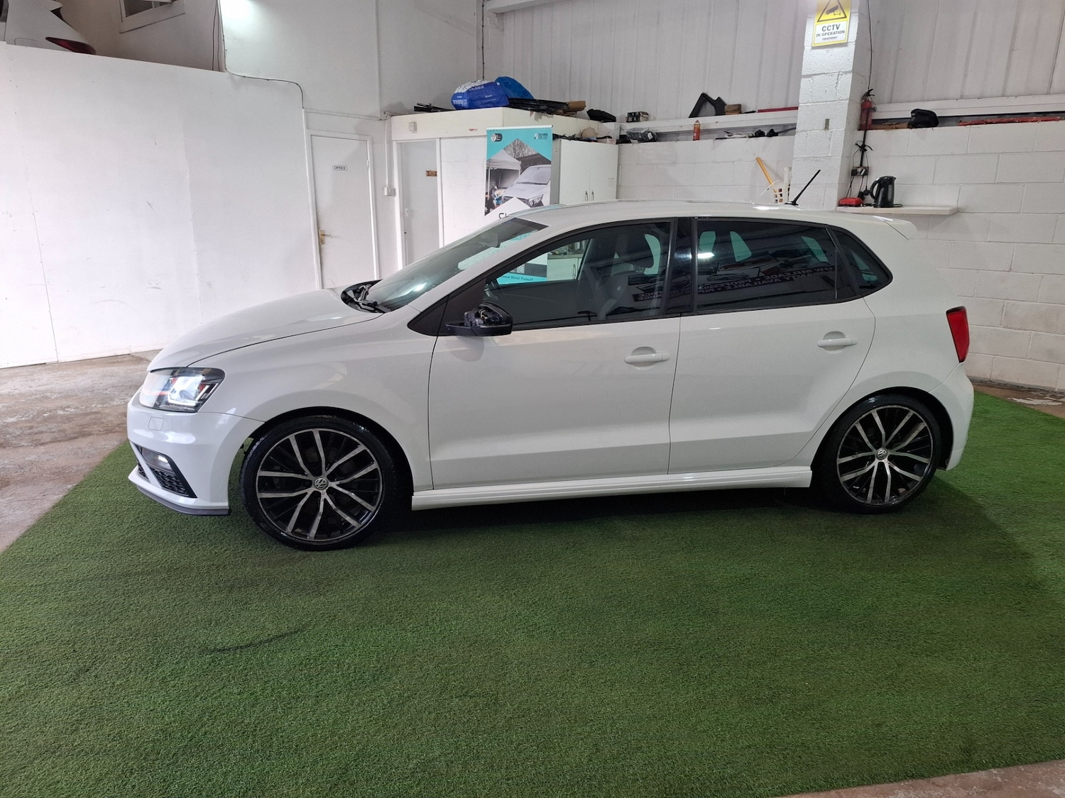 Used Volkswagen Polo 2016 for sale - 76185939: Photo 12