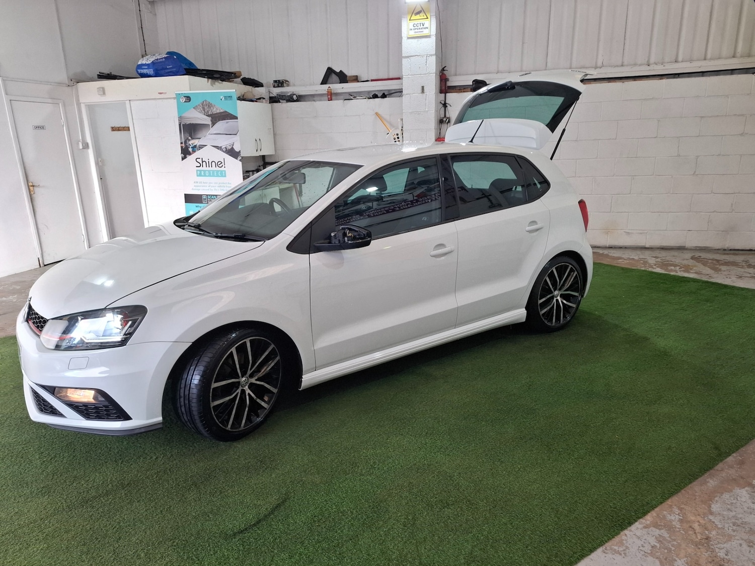 Used Volkswagen Polo 2016 for sale - 76185939: Photo 20