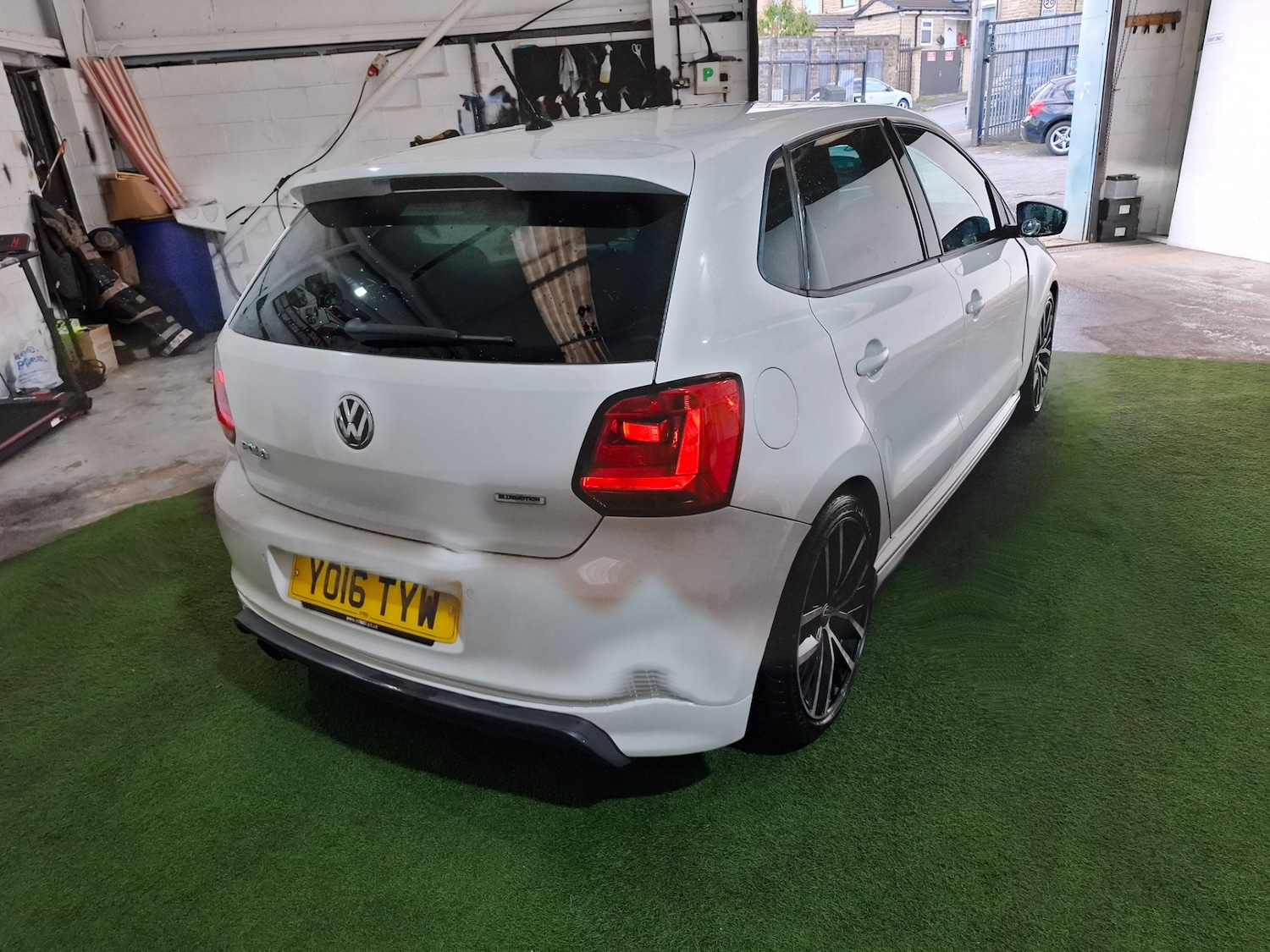 Used Volkswagen Polo 2016 for sale - 76185939: Photo 28