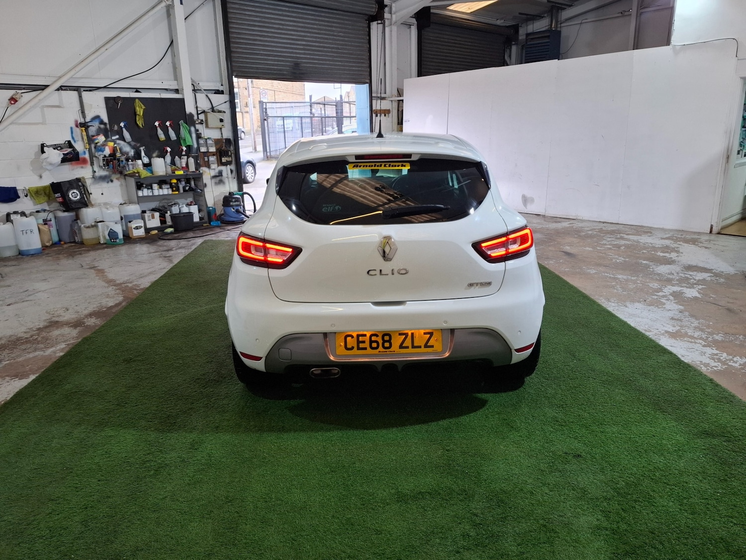 Used Renault Clio 2018 for sale - 77676438: Photo 10