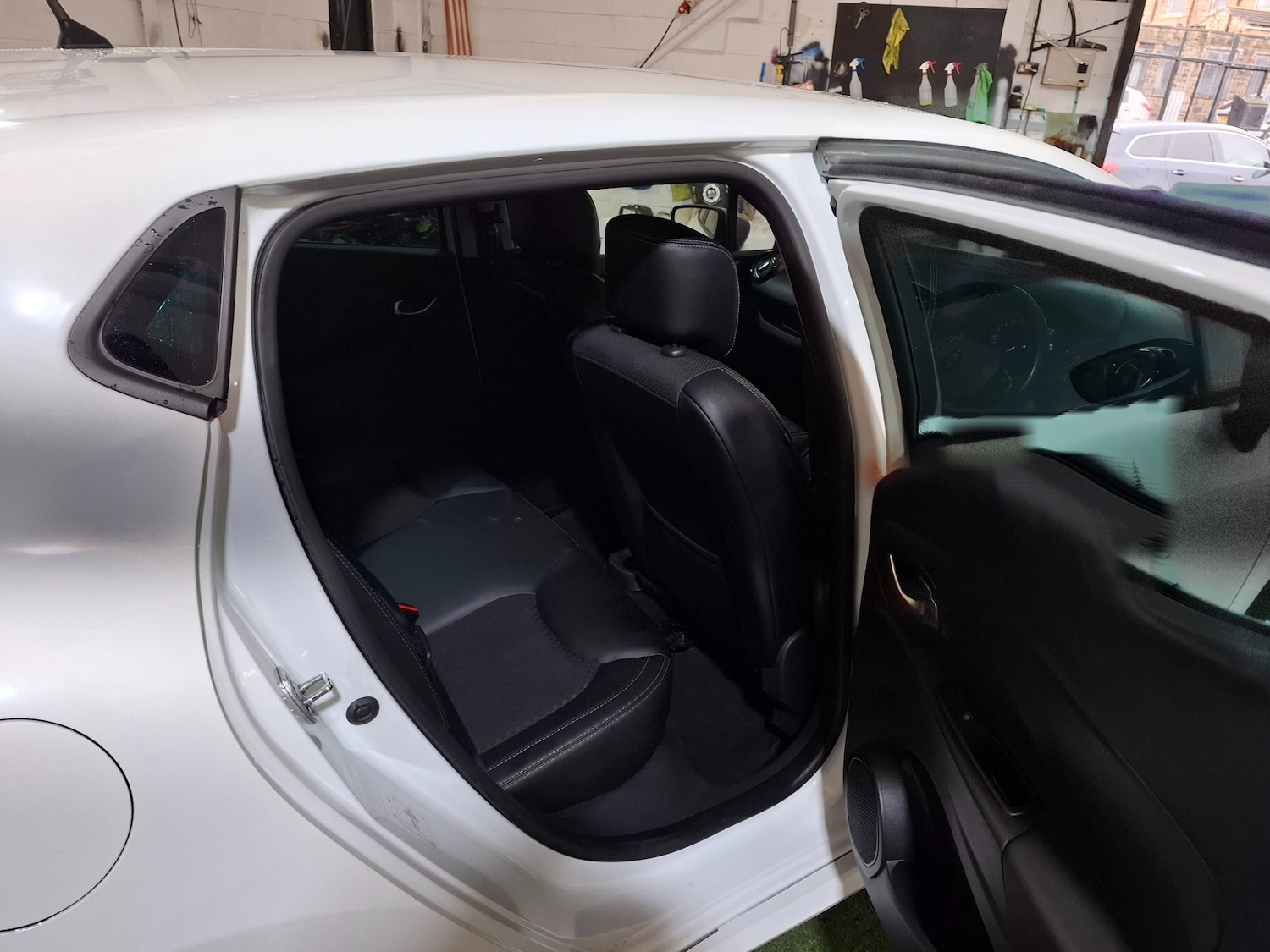 Used Renault Clio 2018 for sale - 77676438: Photo 13