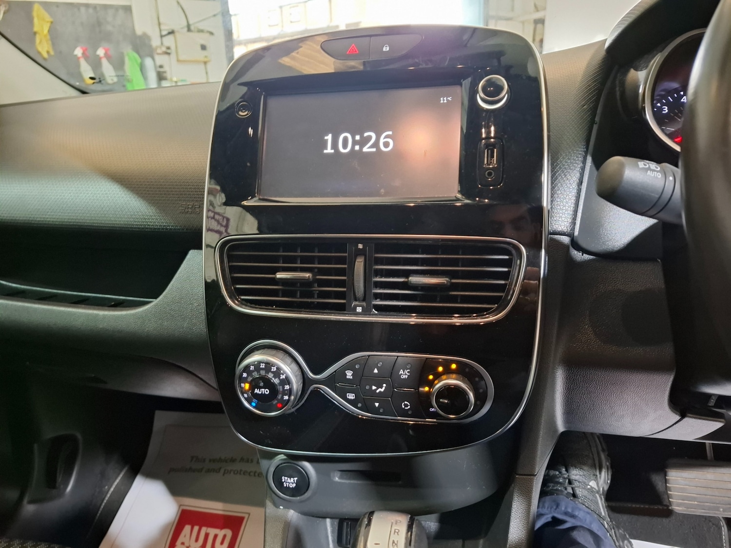 Used Renault Clio 2018 for sale - 77676438: Photo 18