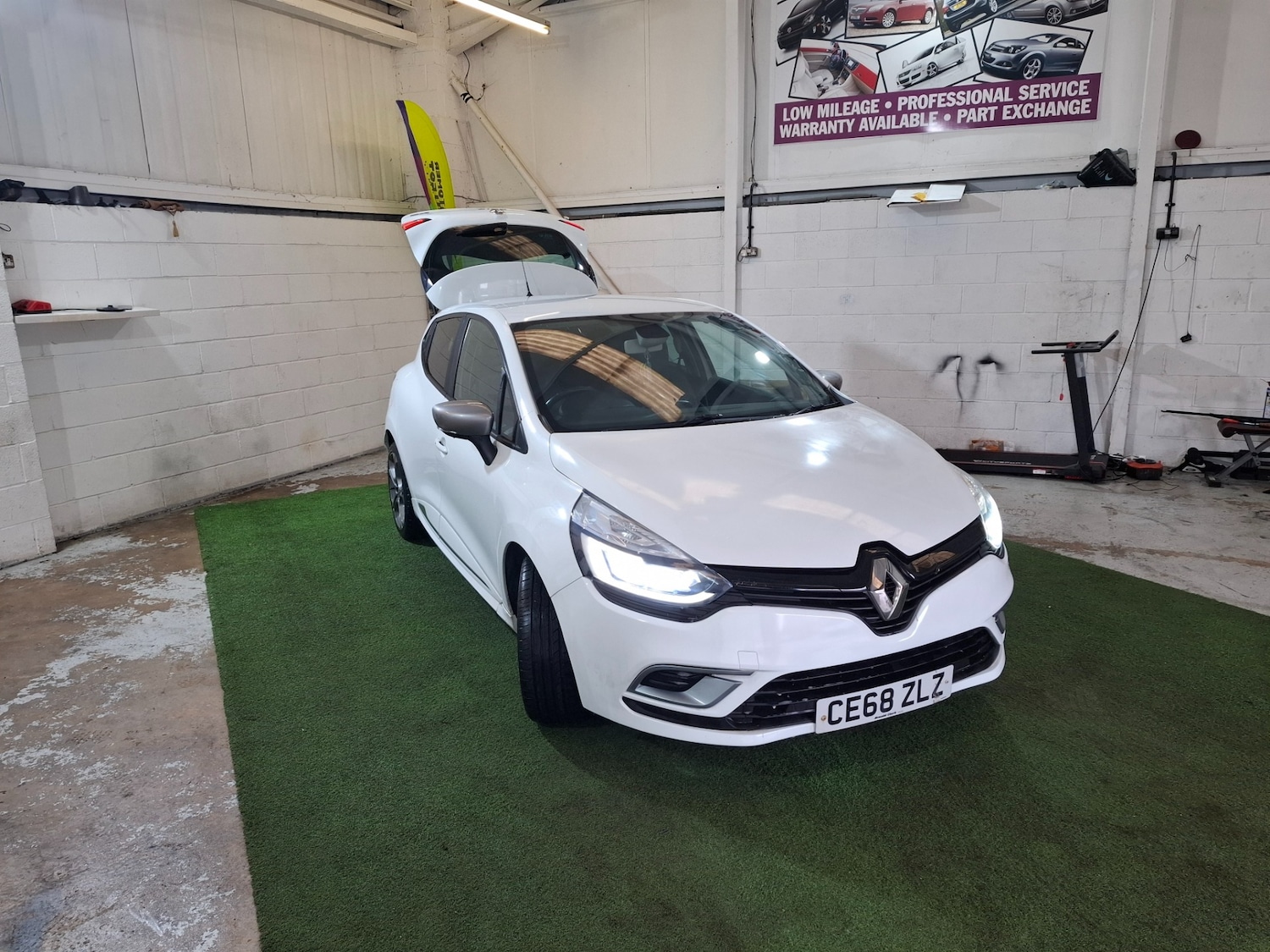 Used Renault Clio 2018 for sale - 77676438: Photo 23