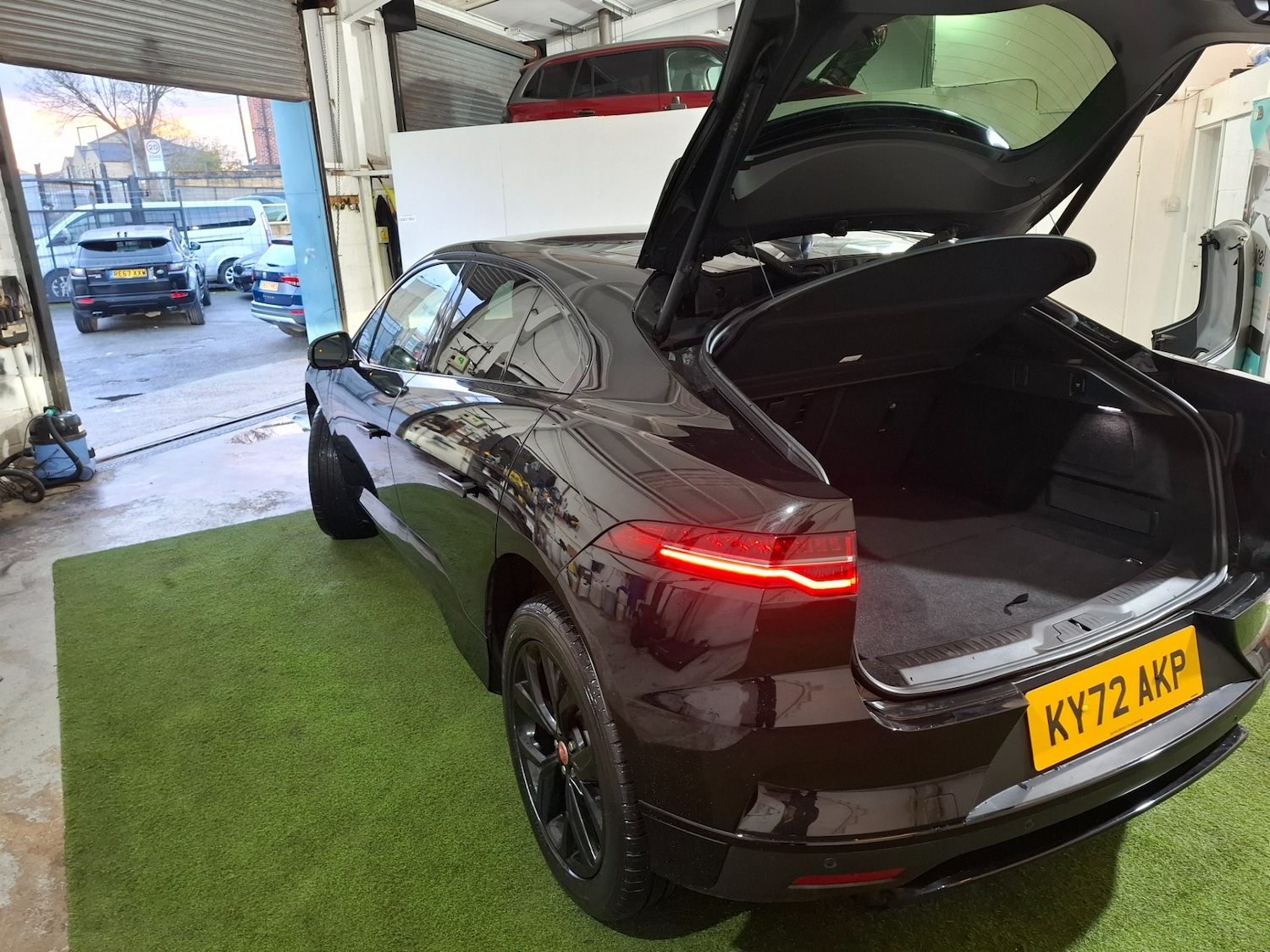 Used Jaguar I-Pace 2022 for sale - 76685258: Photo 13