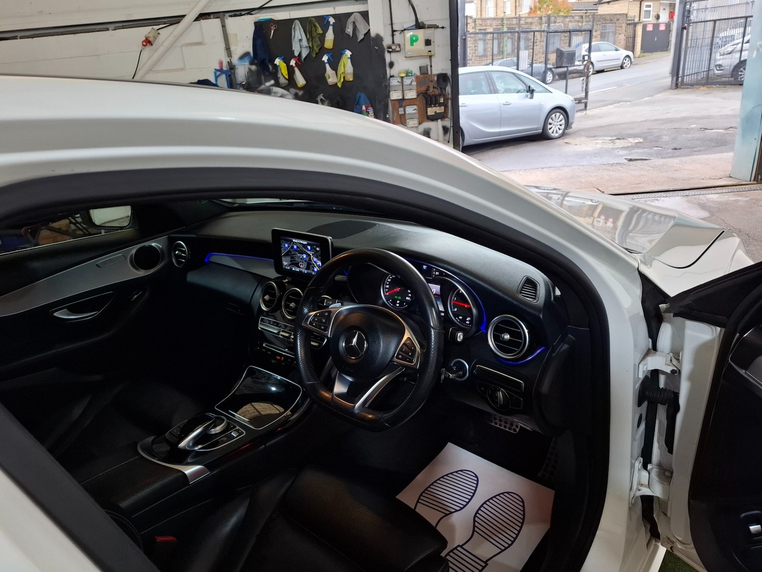 Used Mercedes-Benz C Class 2016 for sale - 76314125: Photo 10