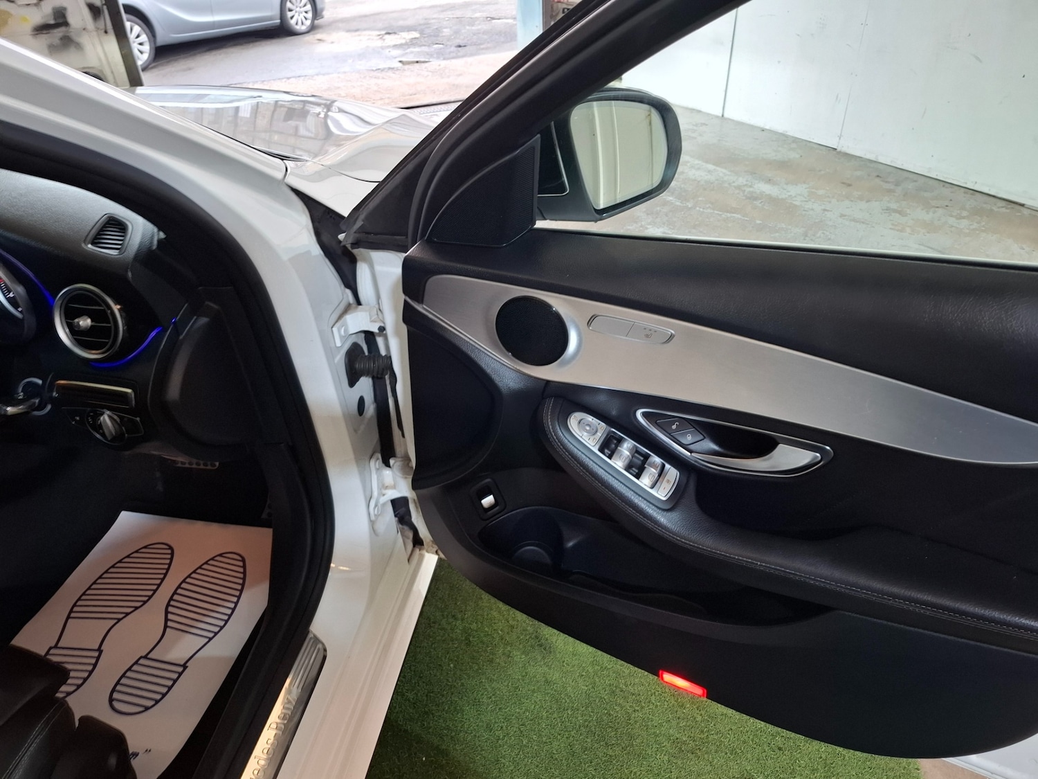 Used Mercedes-Benz C Class 2016 for sale - 76314125: Photo 12