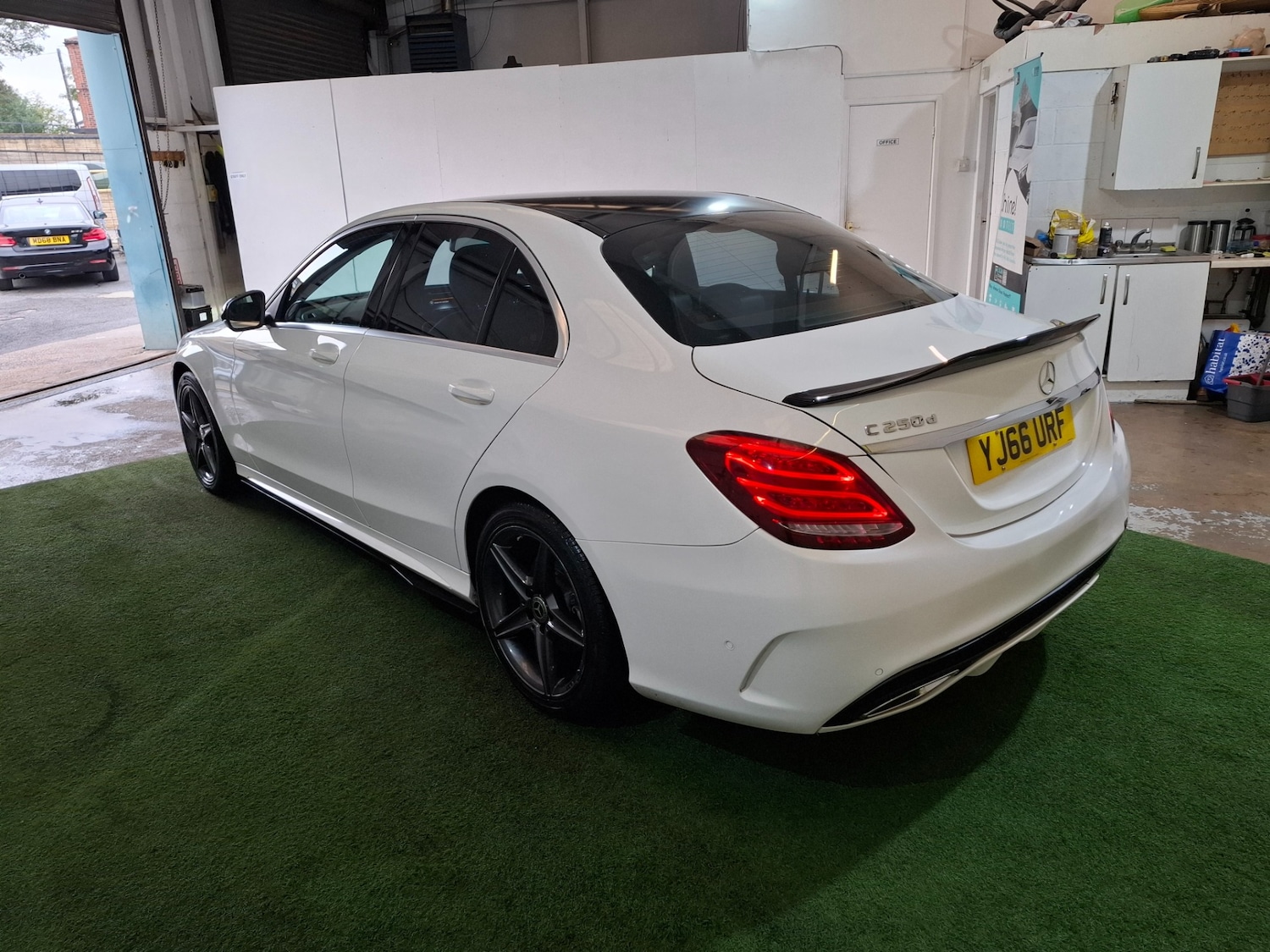 Used Mercedes-Benz C Class 2016 for sale - 76314125: Photo 22