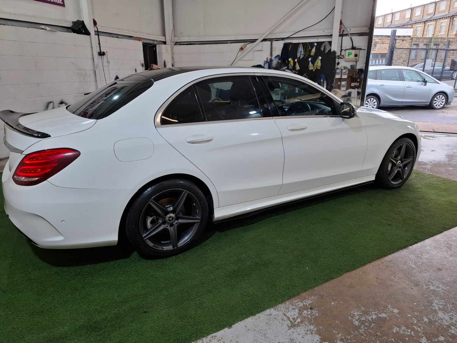 Used Mercedes-Benz C Class 2016 for sale - 76314125: Photo 35