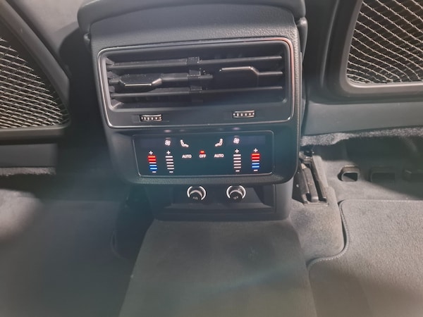 Used Audi Q7 2020 for sale - 75093534: Photo 12