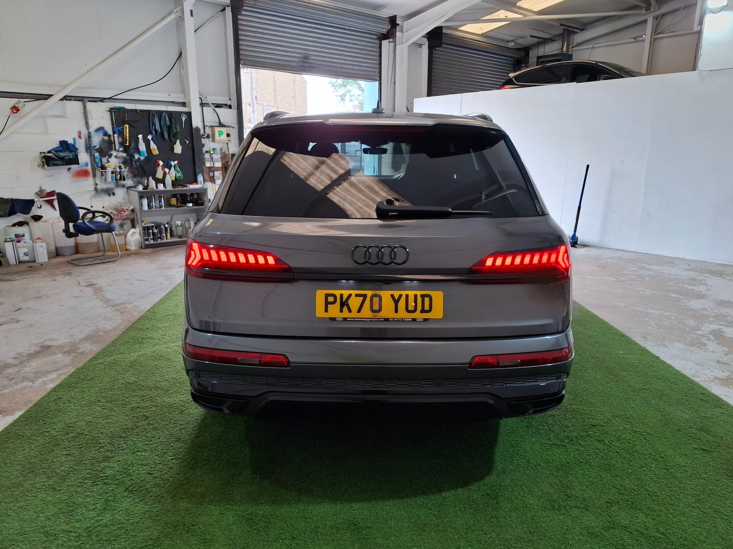 Vehicle 29