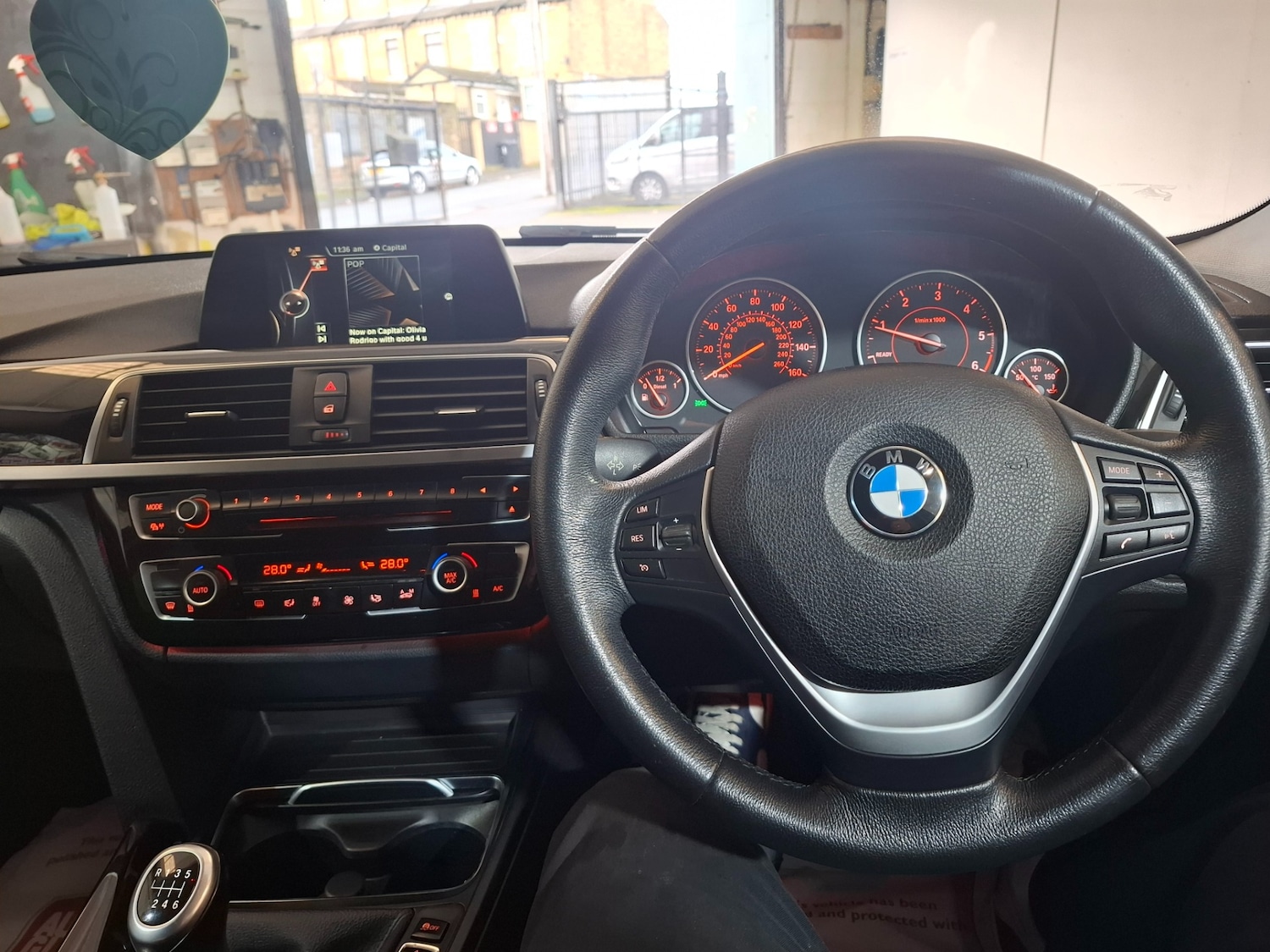 Used BMW 3 Series 2017 for sale - 77172901: Photo 13