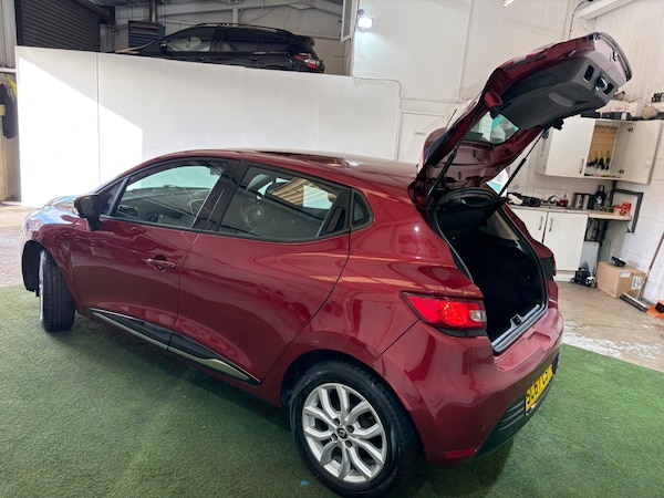 Used Renault Clio 2018 for sale - 73552300: Photo 16