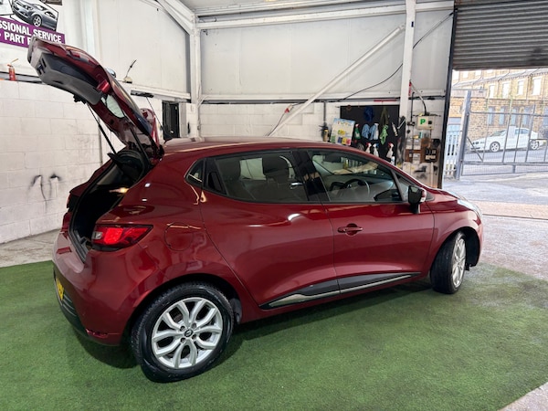 Used Renault Clio 2018 for sale - 73552300: Photo 19