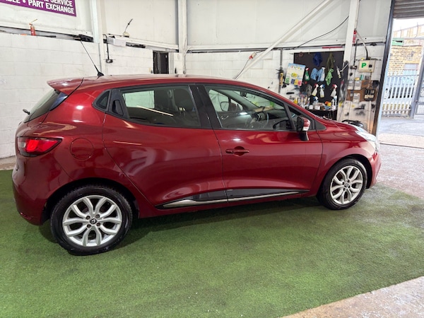 Used Renault Clio 2018 for sale - 73552300: Photo 21