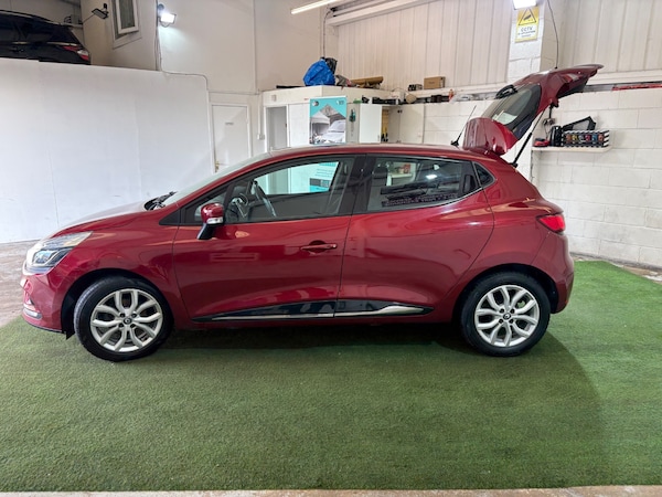 Used Renault Clio 2018 for sale - 73552300: Photo 28