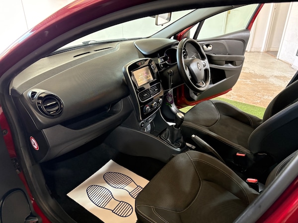 Used Renault Clio 2018 for sale - 73552300: Photo 9