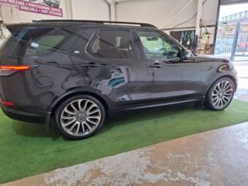 Used Land Rover Discovery 2019 for sale - 74841121: Photo