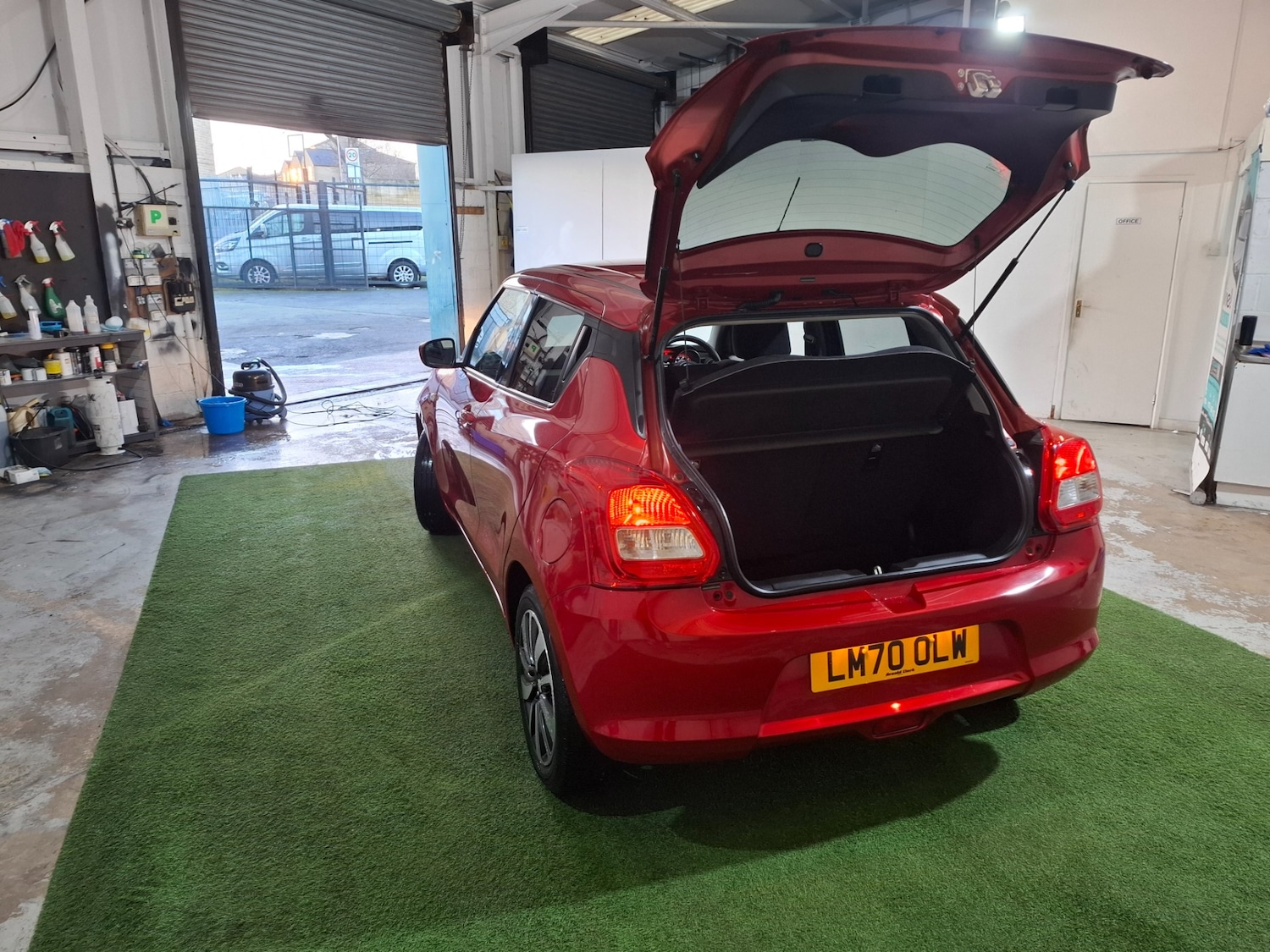 Used Suzuki Swift 2020 for sale - 77053413: Photo 19