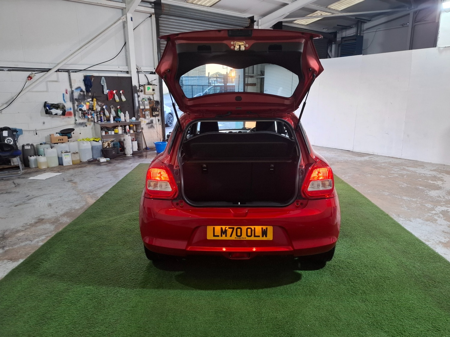 Used Suzuki Swift 2020 for sale - 77053413: Photo 8