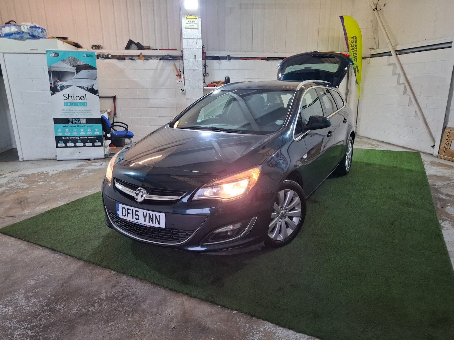 Used Vauxhall Astra 2015 for sale - 77233710: Photo 14