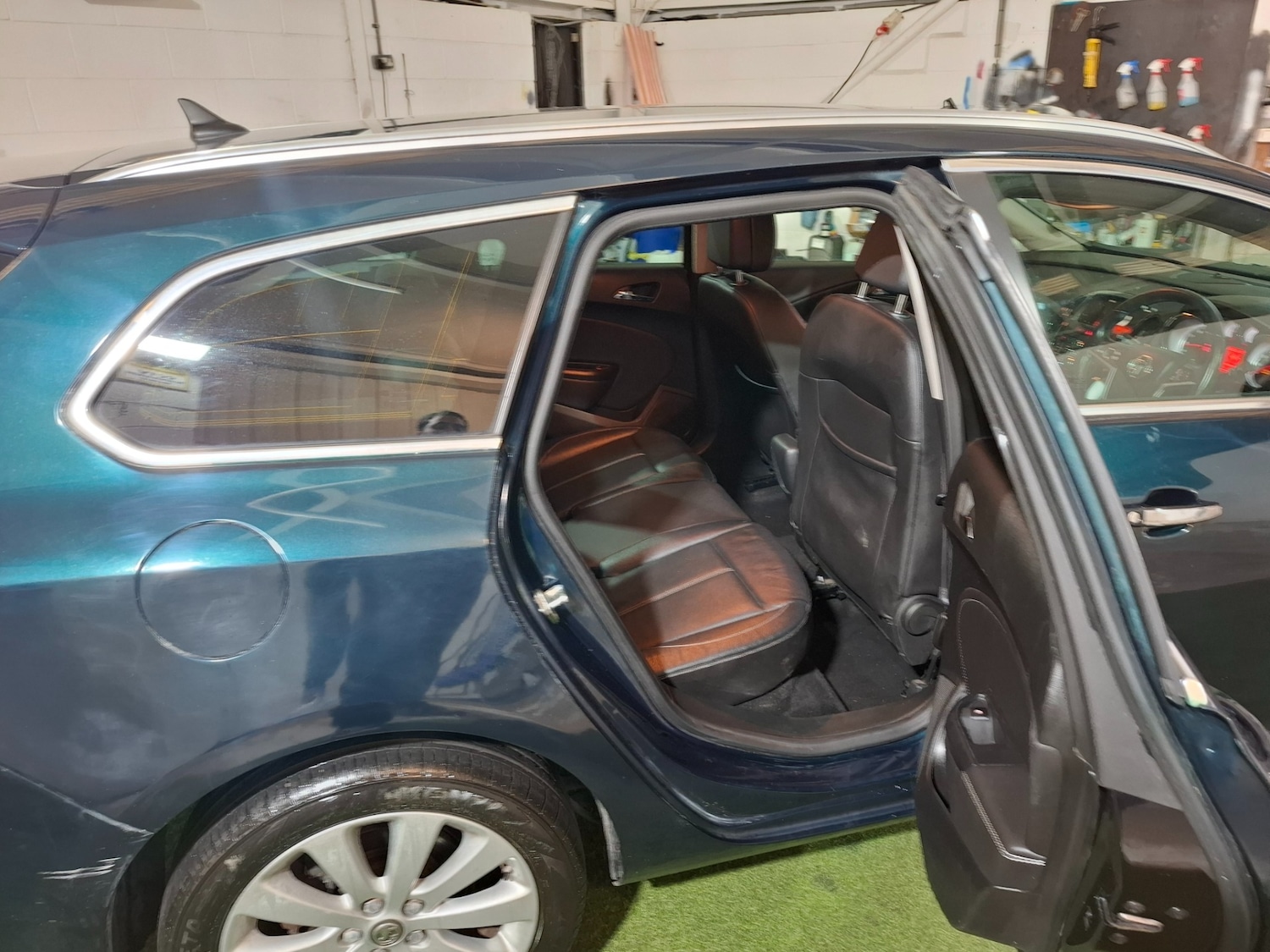 Used Vauxhall Astra 2015 for sale - 77233710: Photo 17