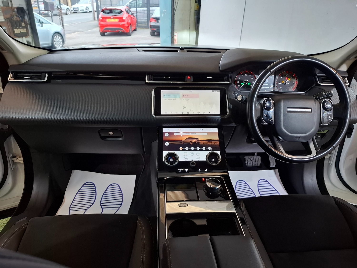 Used Land Rover Range Rover Velar 2018 for sale - 76314112: Photo 15