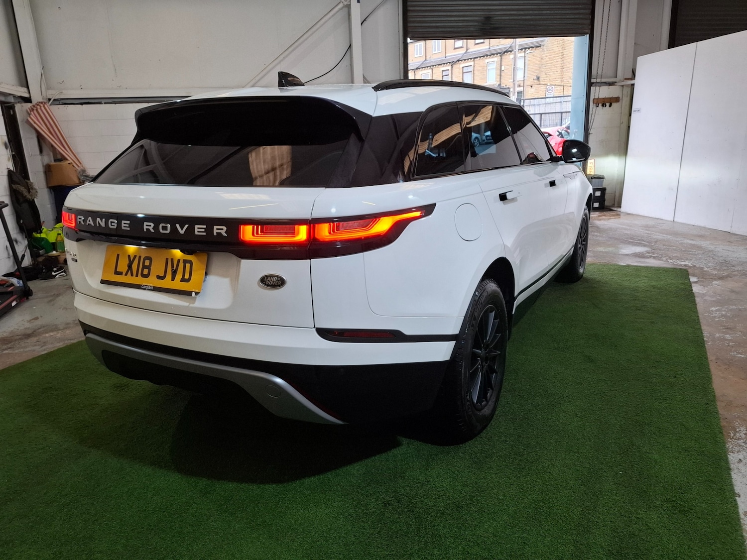 Used Land Rover Range Rover Velar 2018 for sale - 76314112: Photo 18
