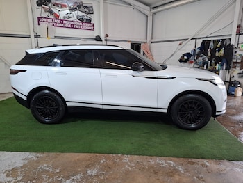 Used Land Rover Range Rover Velar 2018 for sale - 76314112: Photo