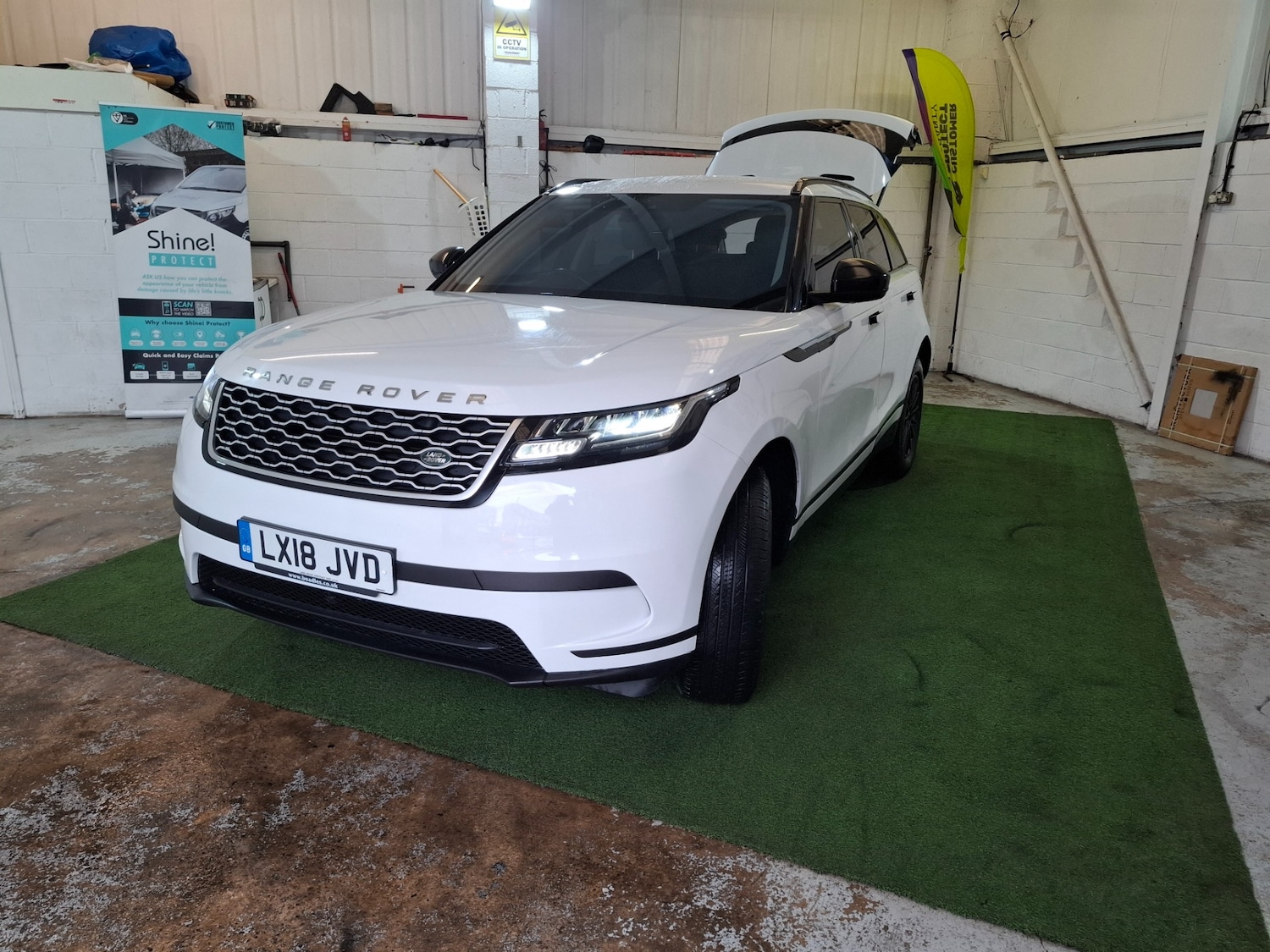 Used Land Rover Range Rover Velar 2018 for sale - 76314112: Photo 34
