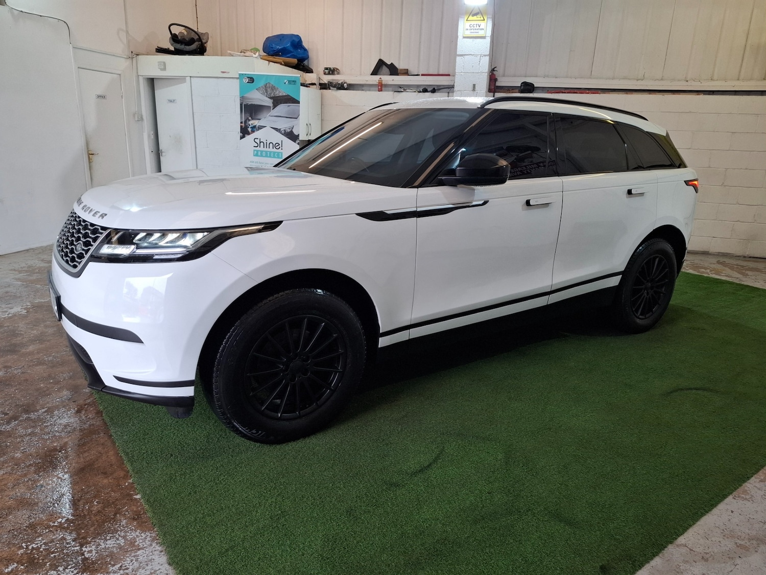 Used Land Rover Range Rover Velar 2018 for sale - 76314112: Photo 38