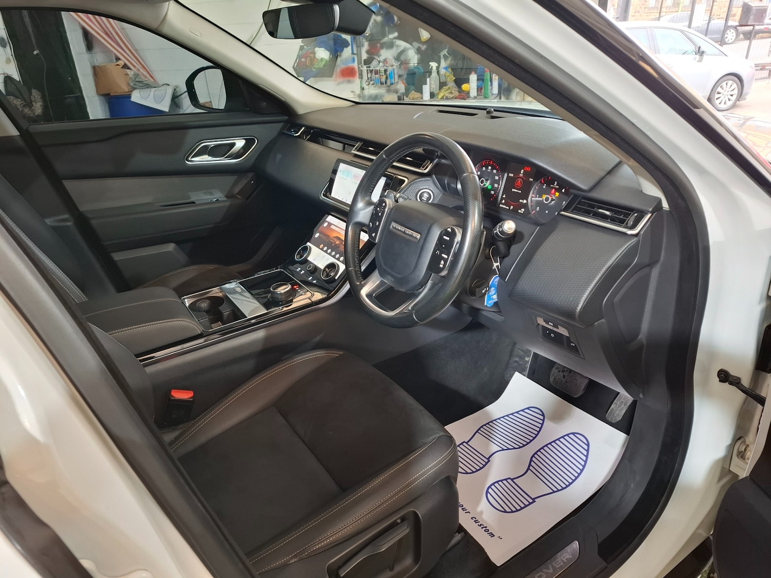 Used Land Rover Range Rover Velar 2018 for sale - 76314112: Photo 7