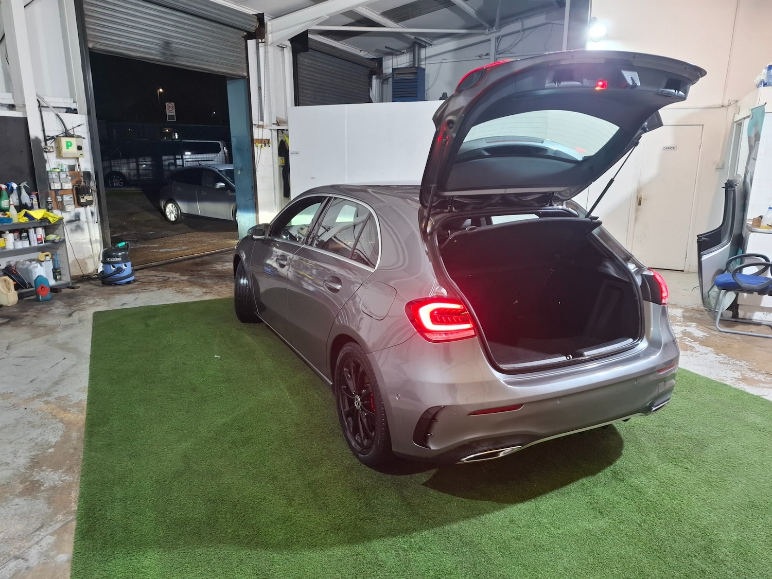 Used Mercedes-Benz A-Class 2019 for sale - 76713290: Photo 17