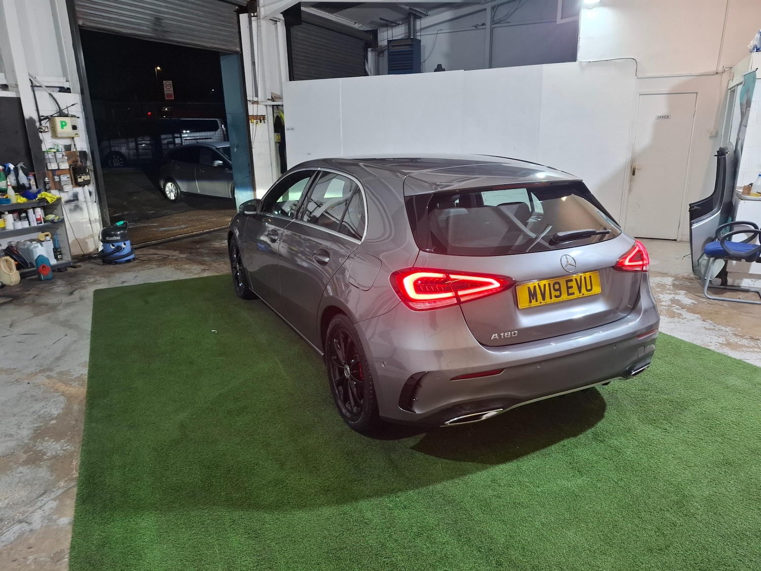 Used Mercedes-Benz A-Class 2019 for sale - 76713290: Photo 4