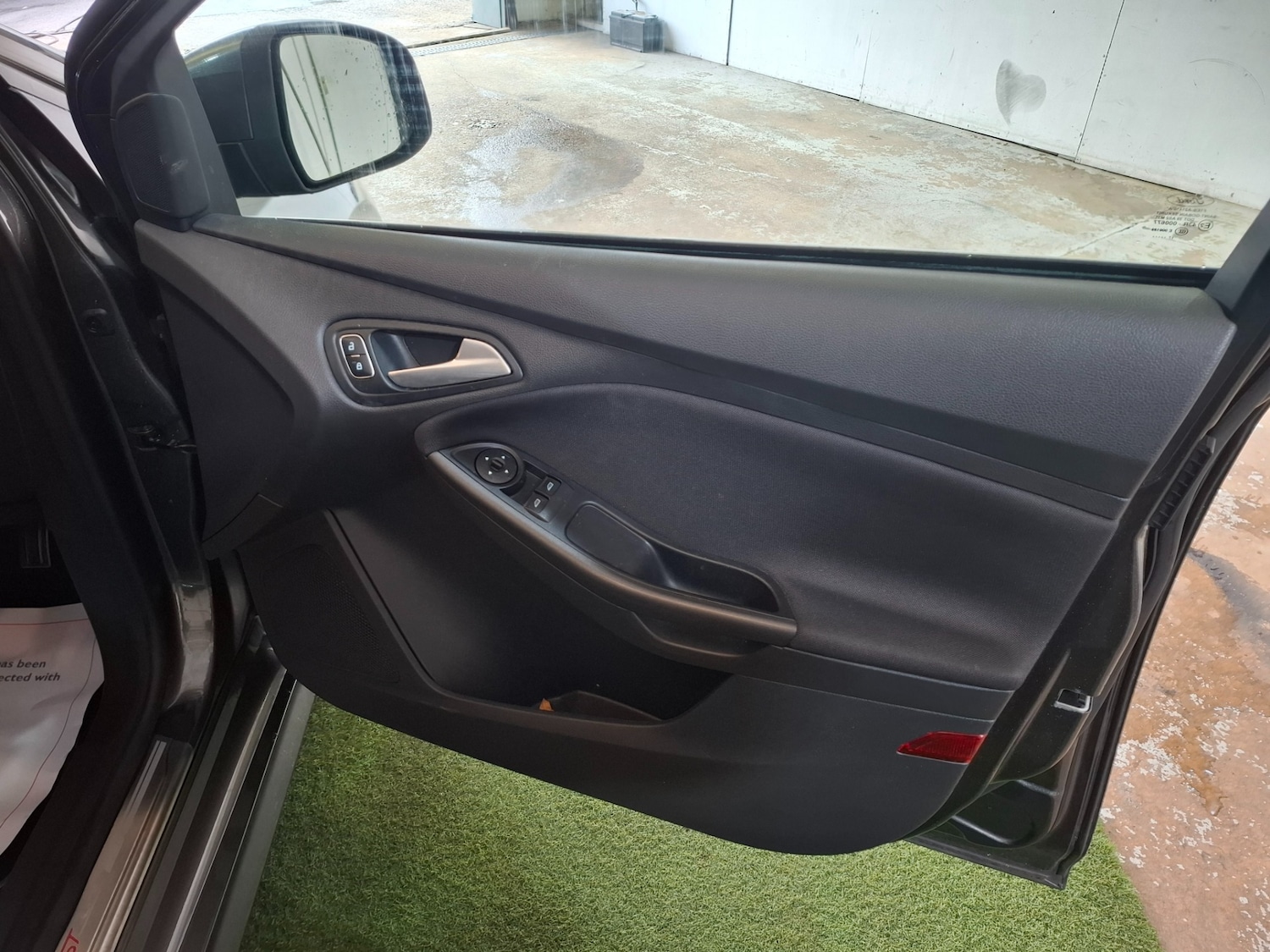 Used Ford Focus 2017 for sale - 77720863: Photo 16