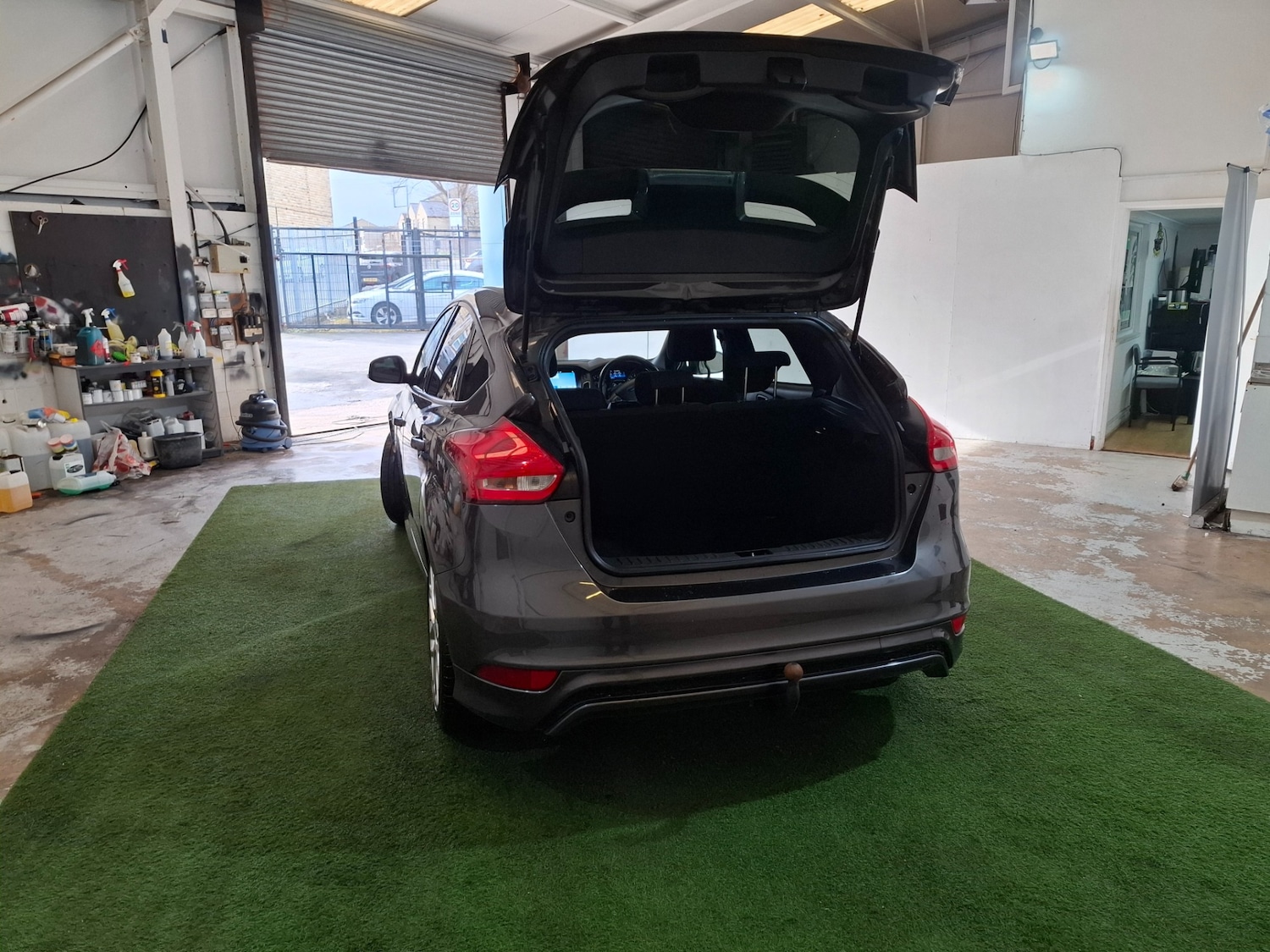 Used Ford Focus 2017 for sale - 77720863: Photo 27