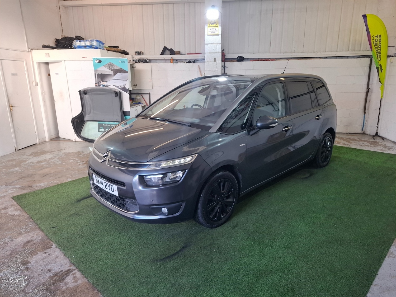Used Citroen C4 Grand Picasso 2014 for sale - 76694366: Photo 2