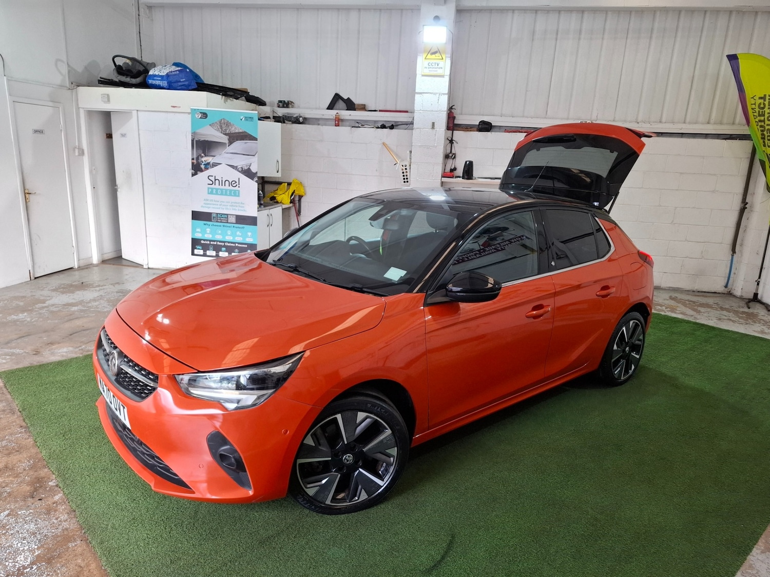 Used Vauxhall Corsa 2020 for sale - 76224295: Photo 2