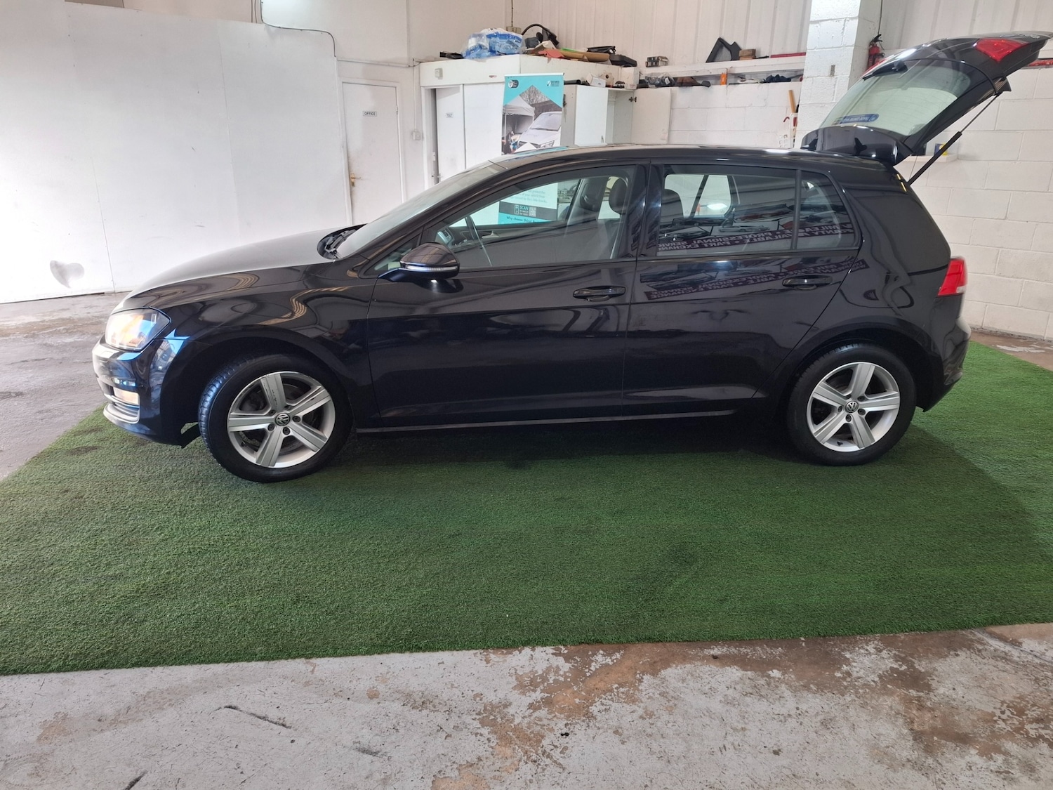 Used Volkswagen Golf 2016 for sale - 77207505: Photo 12