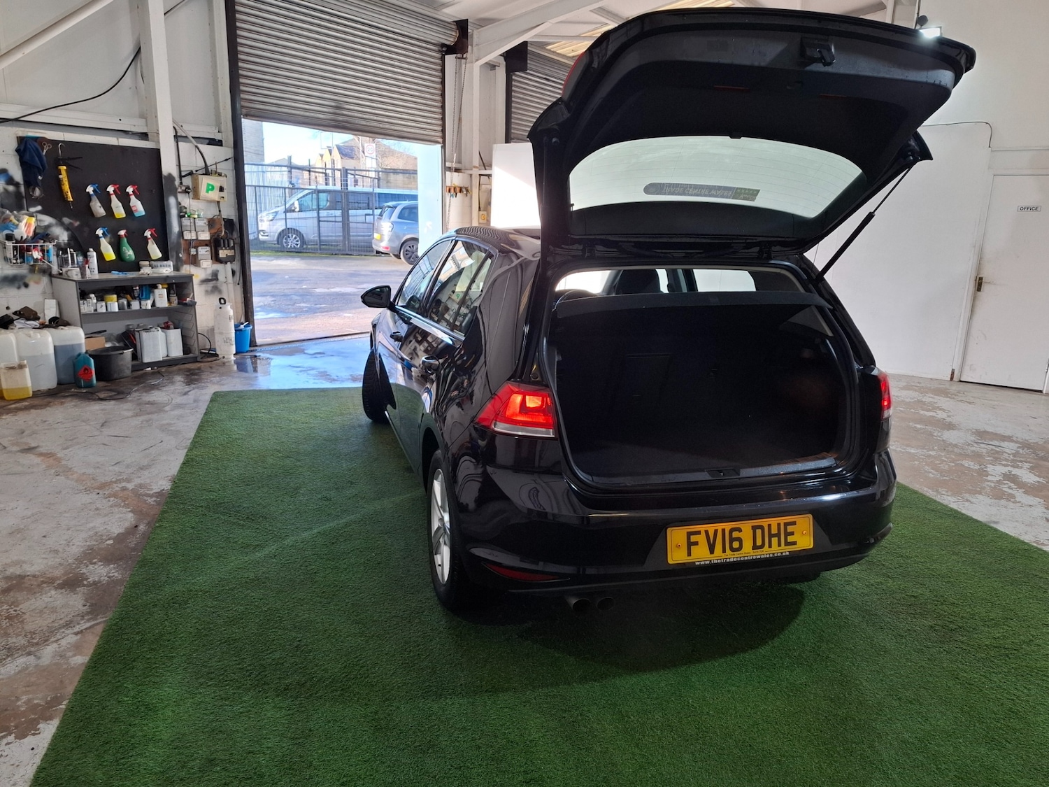 Used Volkswagen Golf 2016 for sale - 77207505: Photo 22