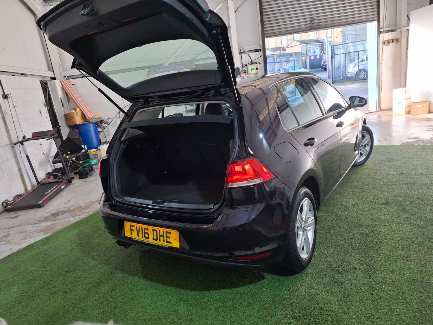 Used Volkswagen Golf 2016 for sale - 77207505: Photo 23