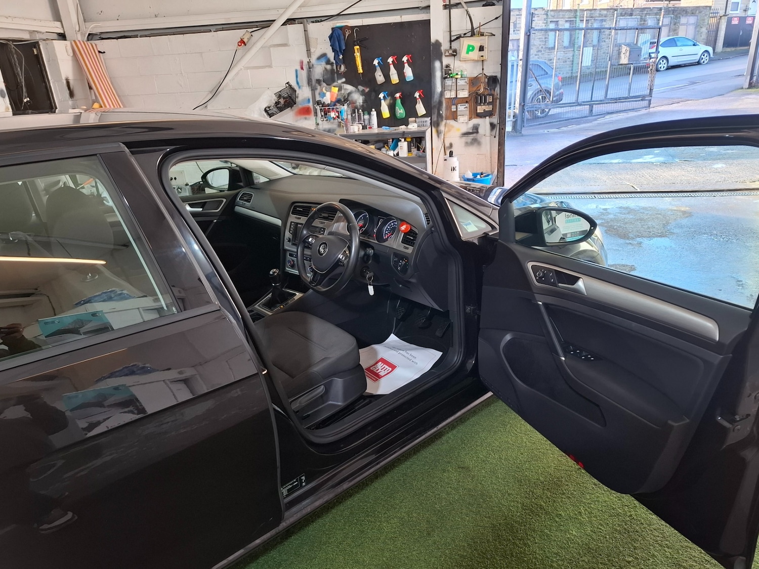 Used Volkswagen Golf 2016 for sale - 77207505: Photo 26