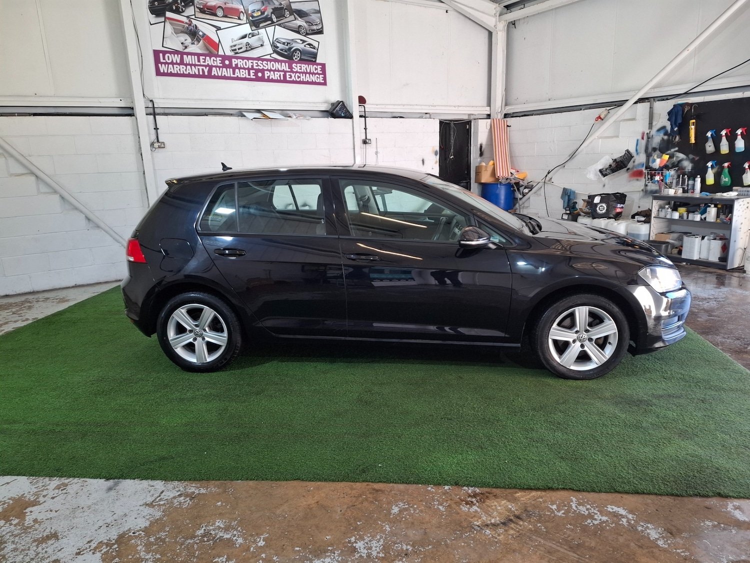 Used Volkswagen Golf 2016 for sale - 77207505: Photo 5