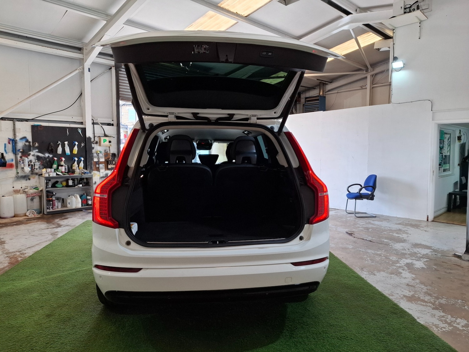 Vehicle 22